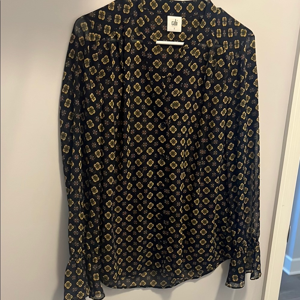 Chic CAbi Navy and Gold Patterned Blouse